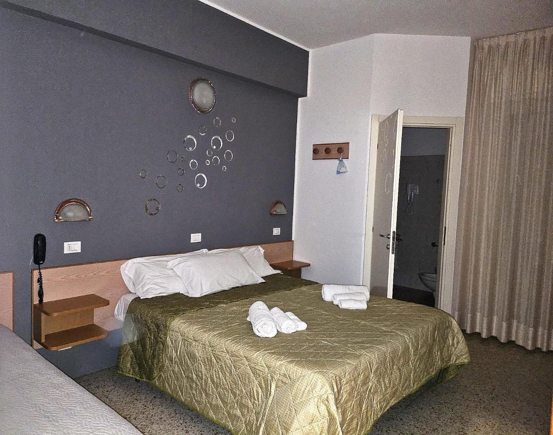 Hotel Villa Rosa Misano Adriatico Exterior foto